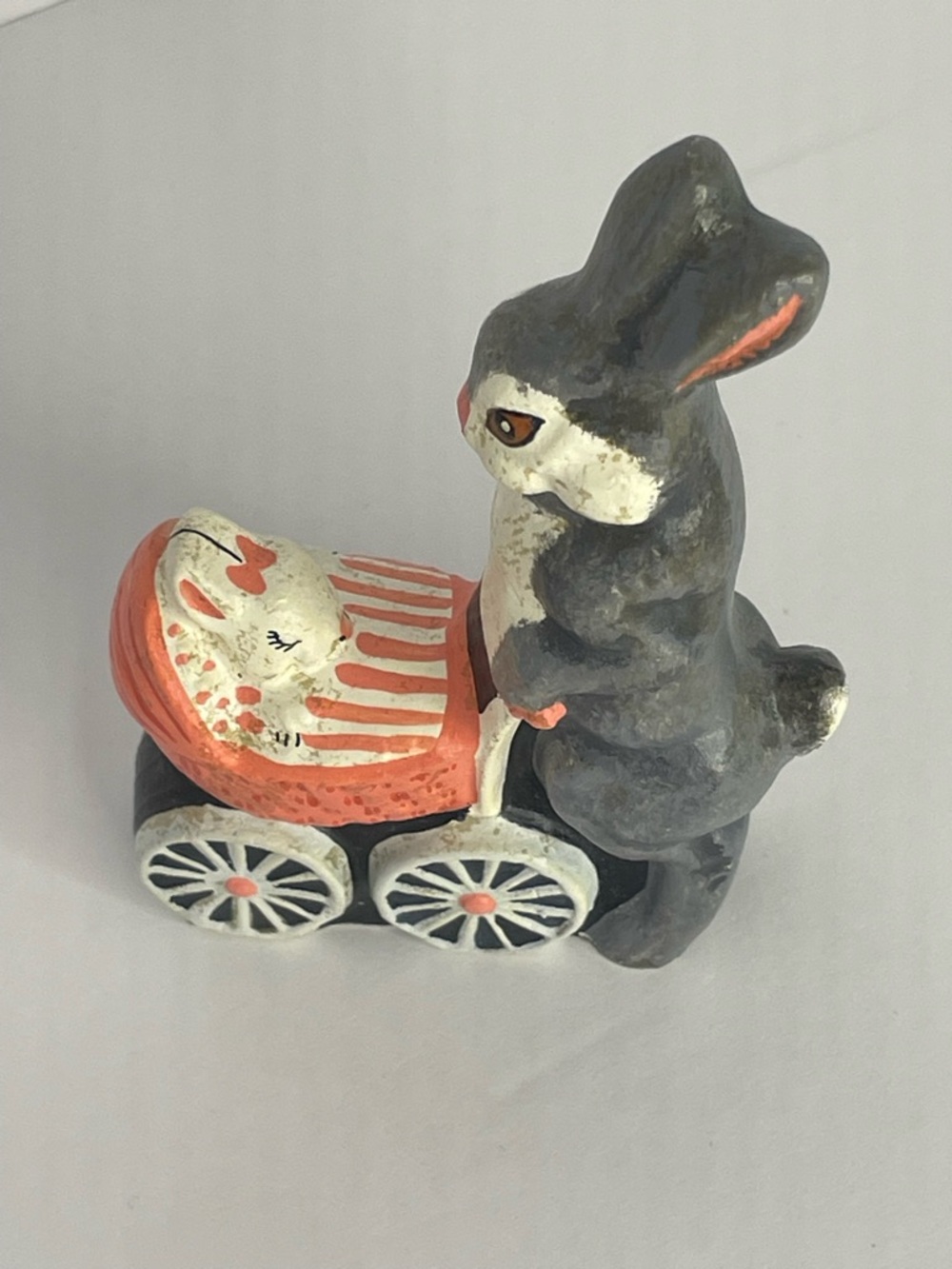Vaillancourt Folk Art Pink Baby Carriage 9819 Chalkware Rare Vintage - Picture 8 of 16